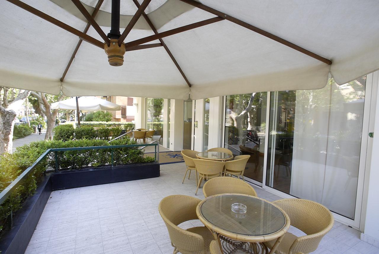 Hotel Luxor Ρίμινι Εξωτερικό φωτογραφία