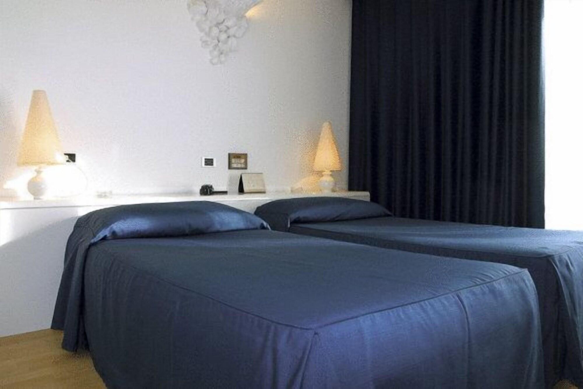 Hotel Luxor Ρίμινι Εξωτερικό φωτογραφία