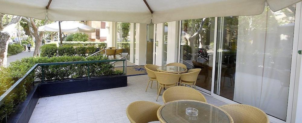 Hotel Luxor Ρίμινι Εξωτερικό φωτογραφία