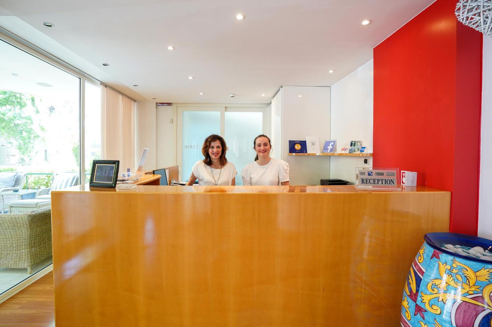 Hotel Luxor Ρίμινι Εξωτερικό φωτογραφία