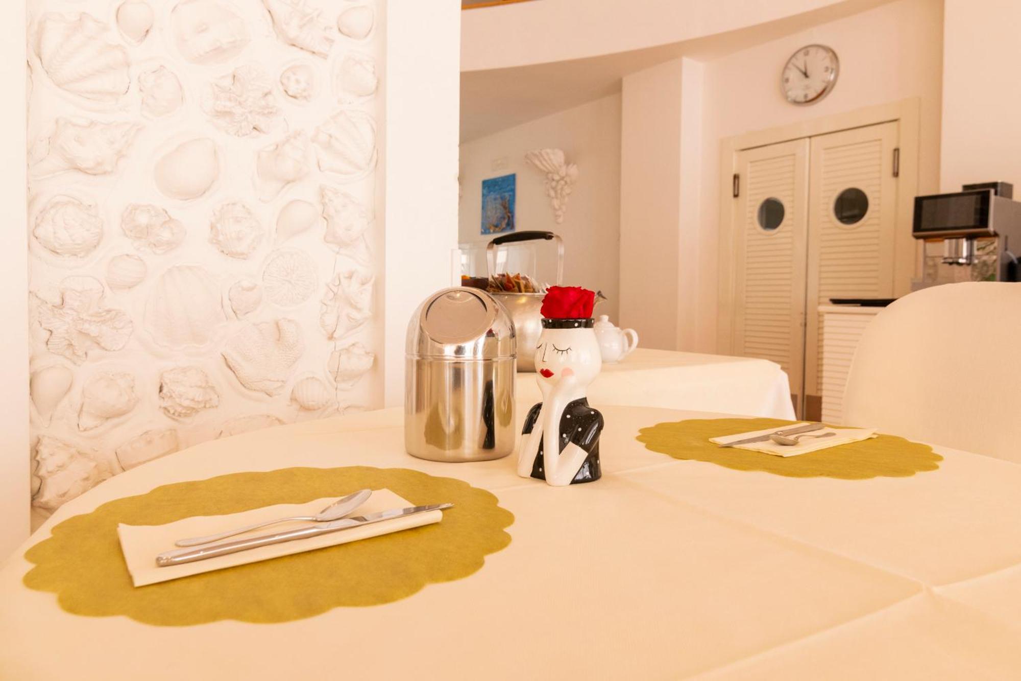 Hotel Luxor Ρίμινι Εξωτερικό φωτογραφία