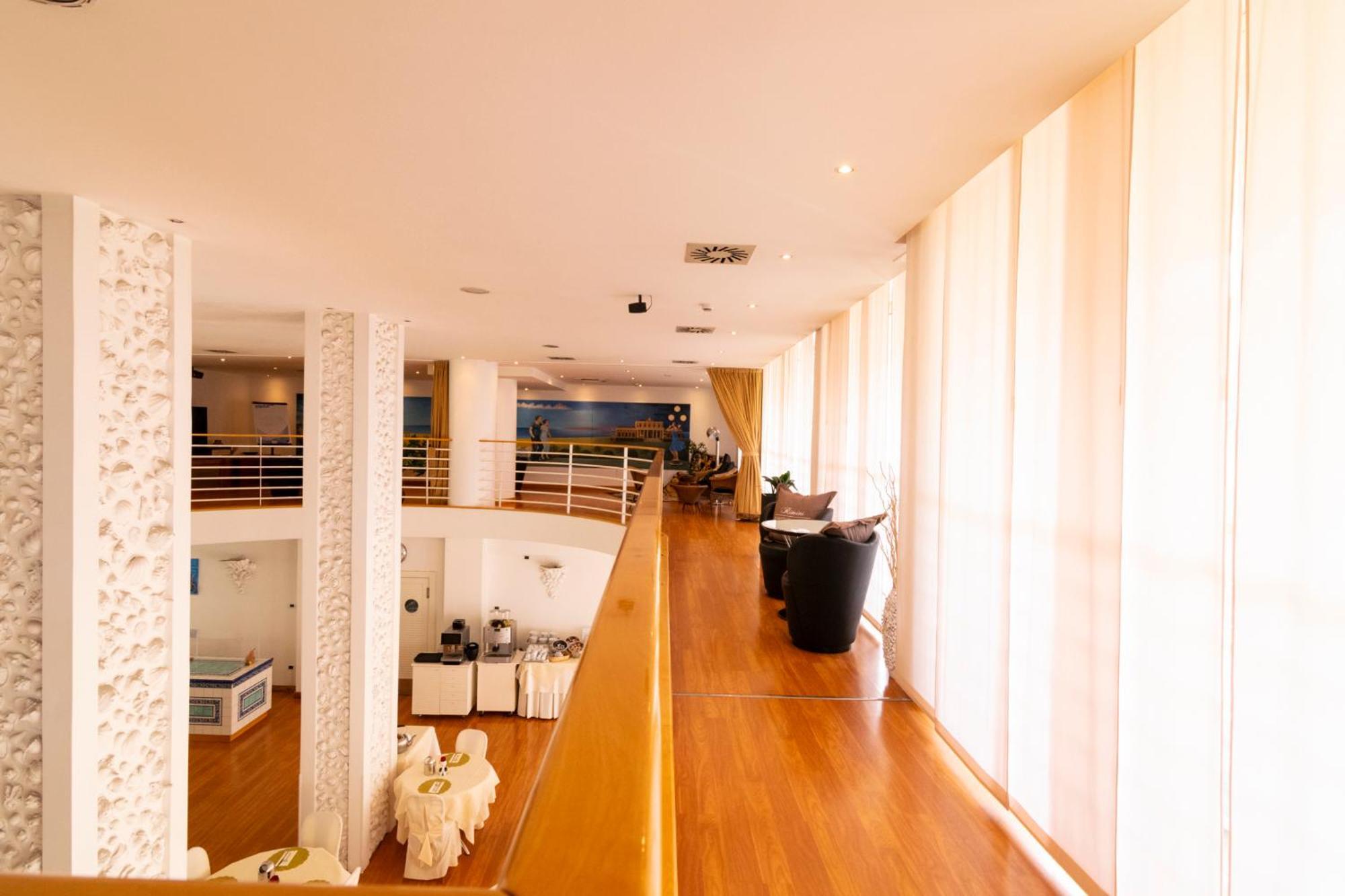 Hotel Luxor Ρίμινι Εξωτερικό φωτογραφία