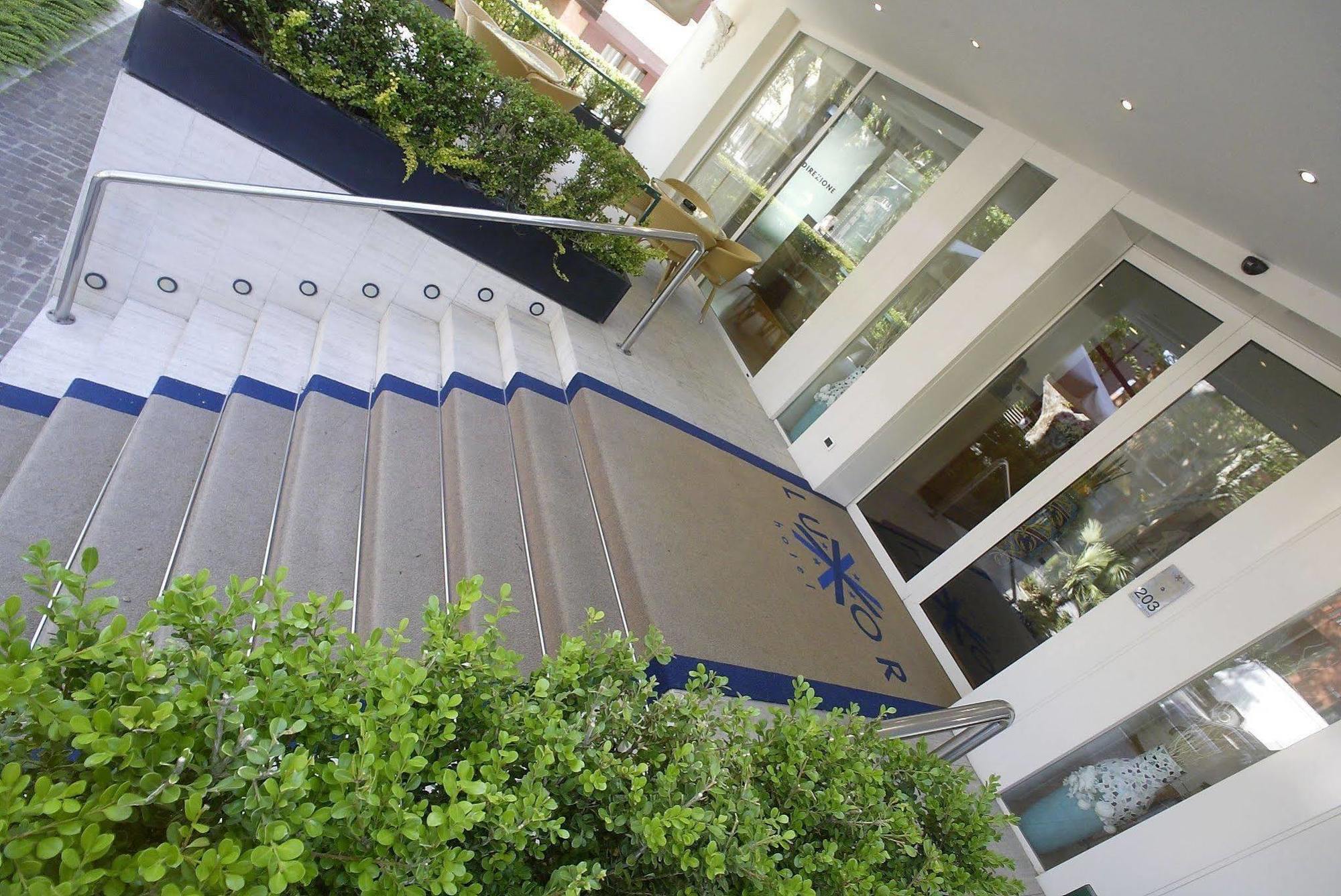 Hotel Luxor Ρίμινι Εξωτερικό φωτογραφία